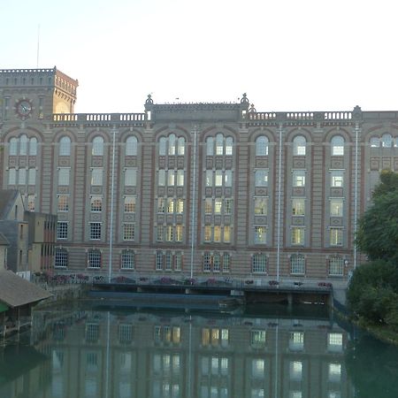 Hotel Saint Laurent Nogent-sur-Seine Esterno foto